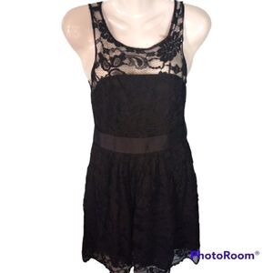 - BB Dakota Lace sleeveless fit and flare dress